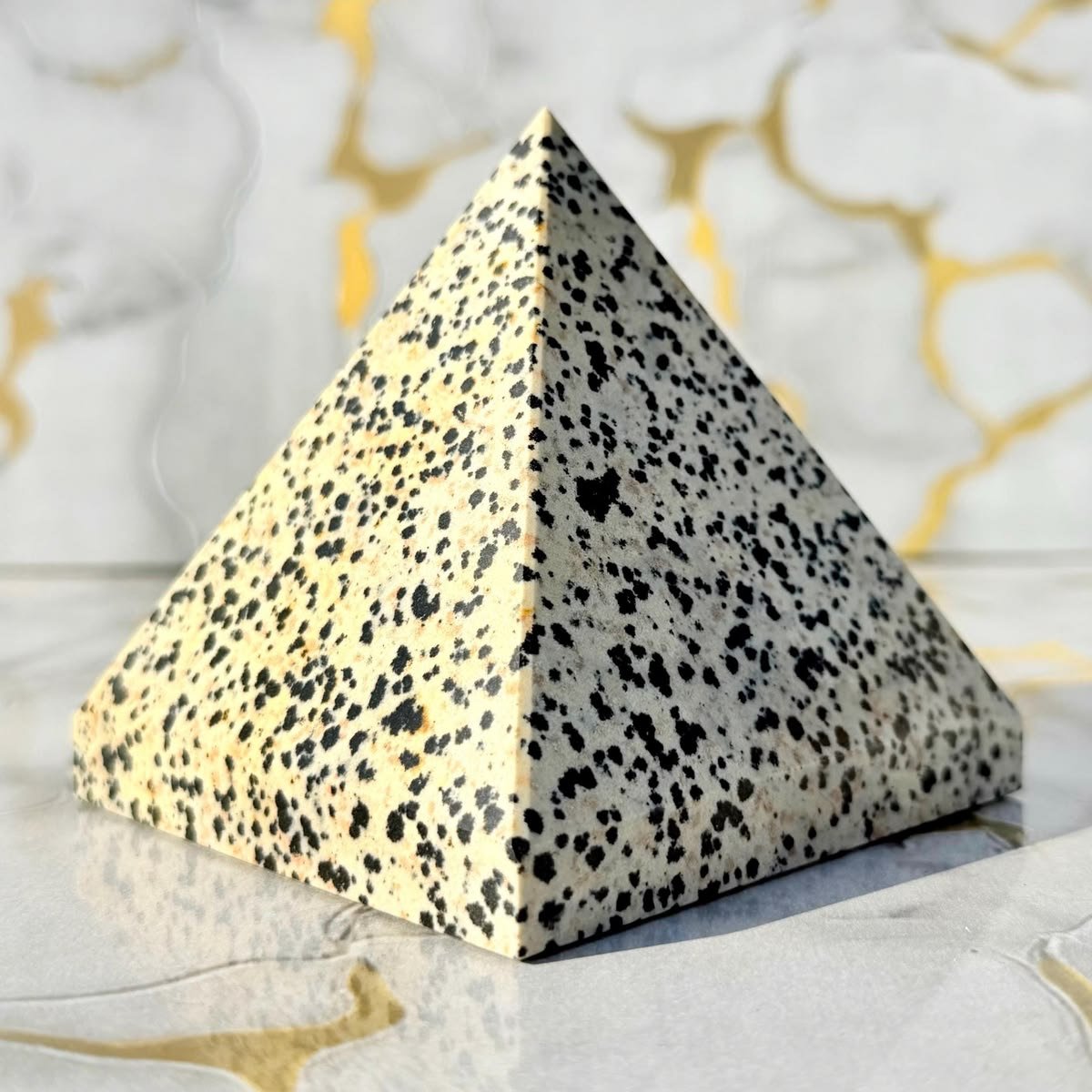 Crystal Pyramids thumbnail 4